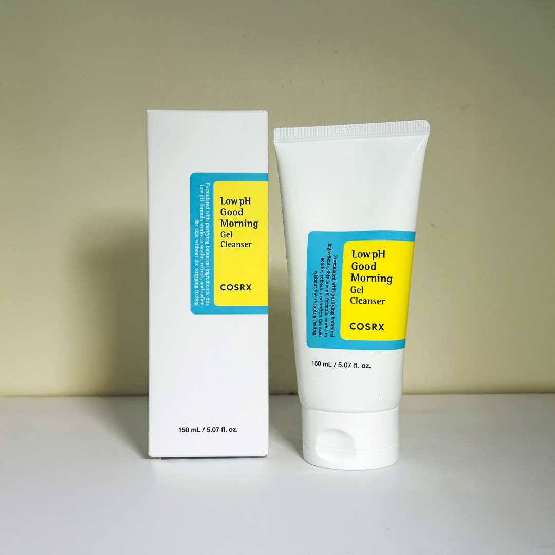 Low pH Cleanser | Sensitive & Acne-Prone Skin Gentle Face Wash - Image 4